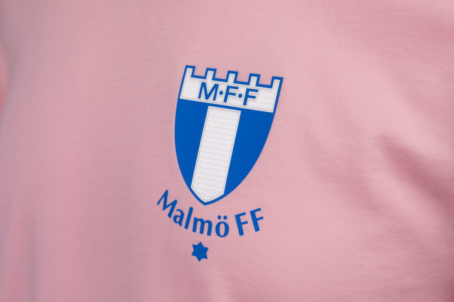 Puma t-shirt rosa logo färg