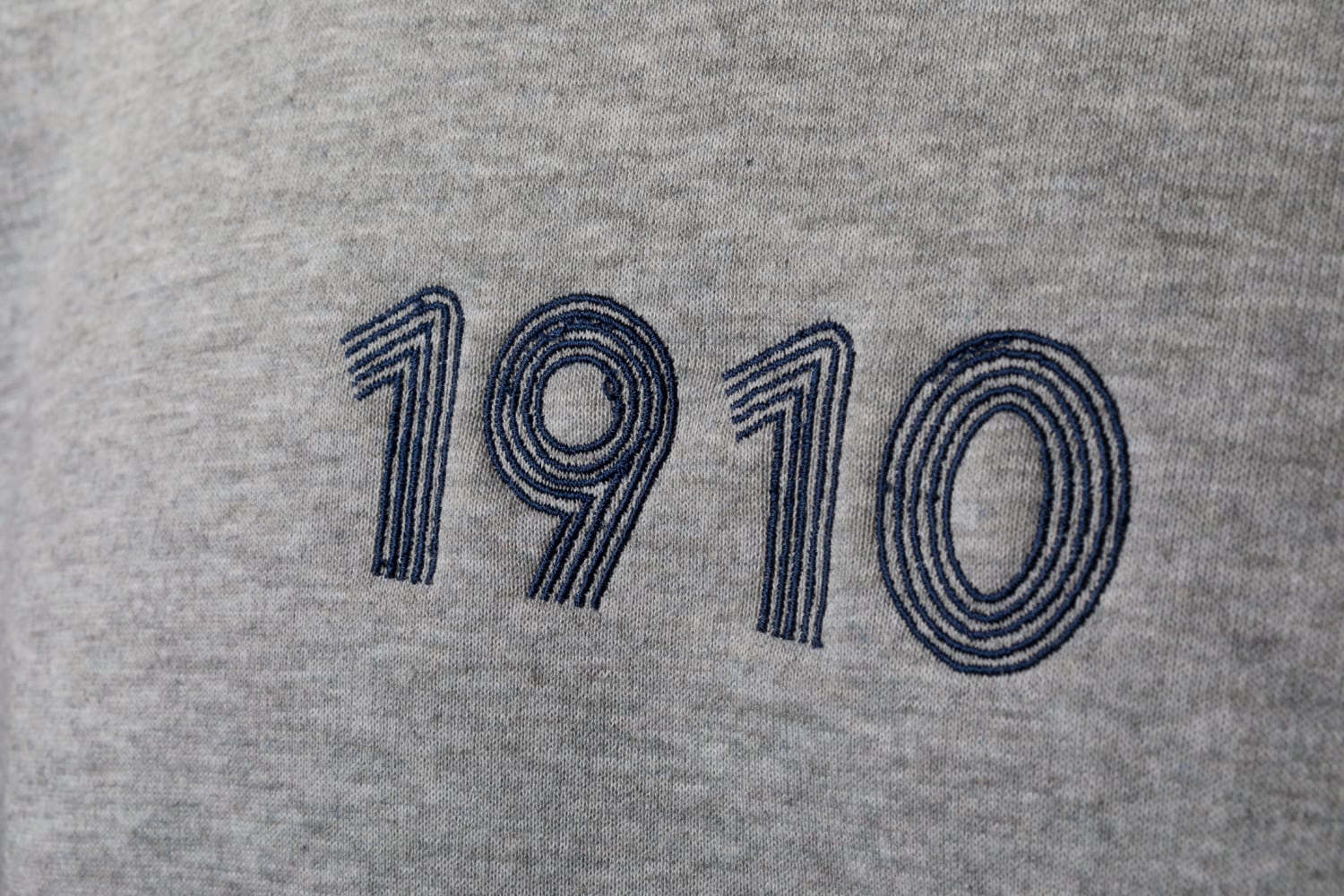 Crew neck grå 1910