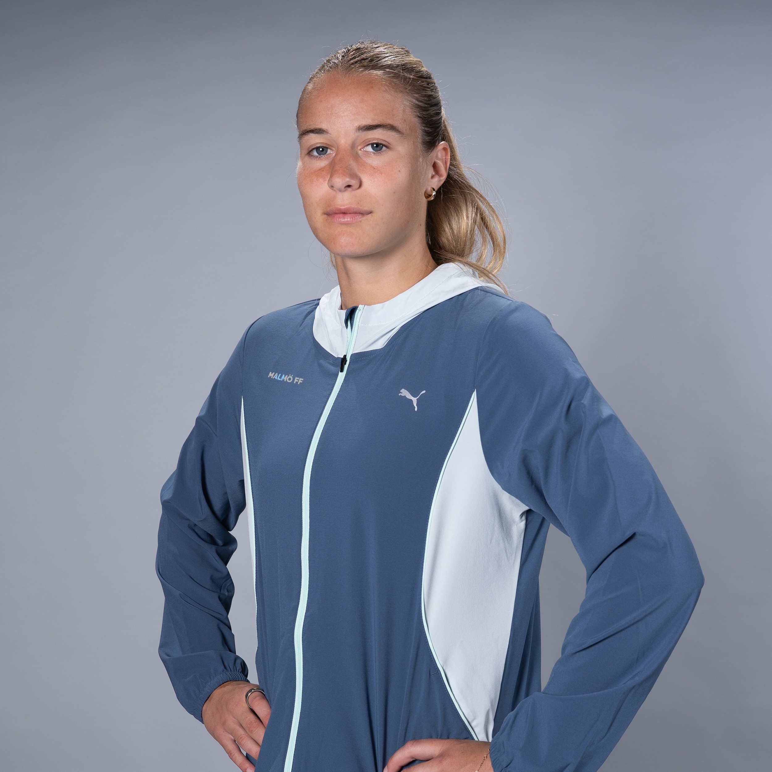 Puma RUN VELOCITY WOVEN JACKET W Dark Indigo 