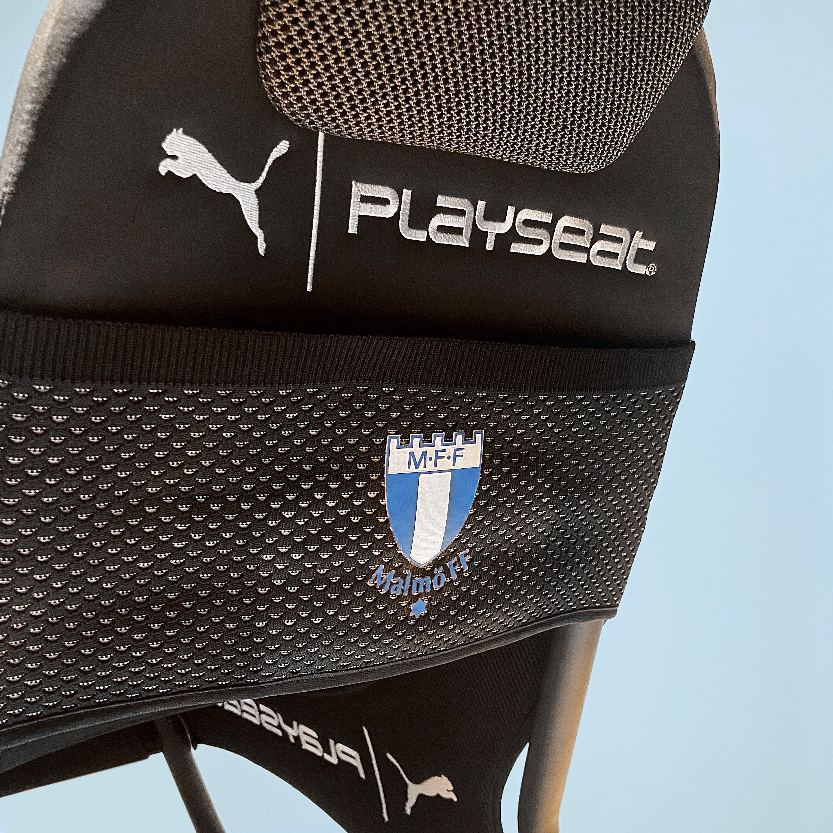 Playseat active gaming seat