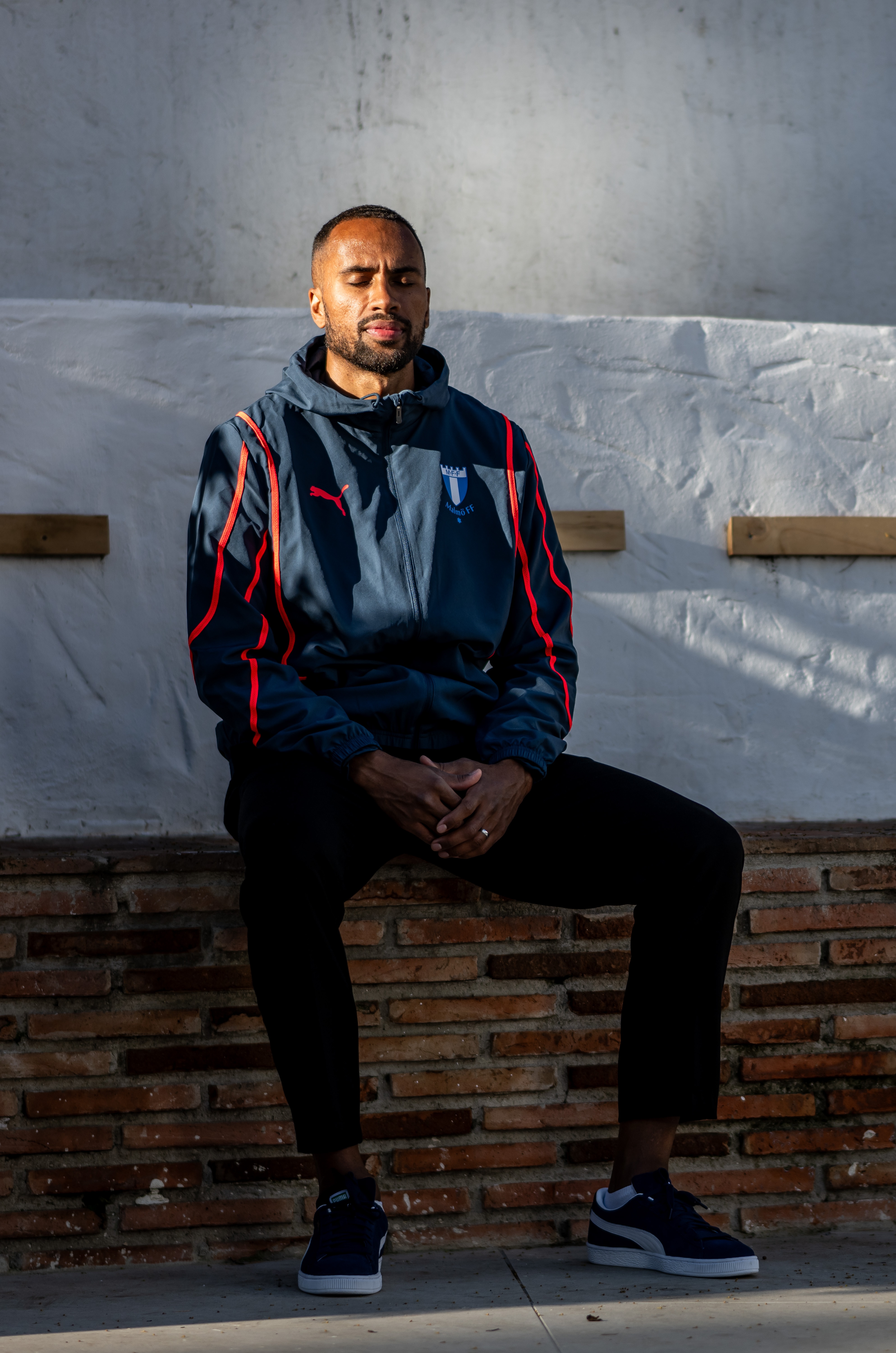 Puma MFF Prematch Woven Anthem Jacket Dark Night 25