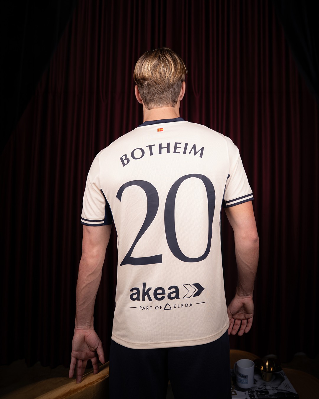 Away Jersey 26 Replica Sugared Almond